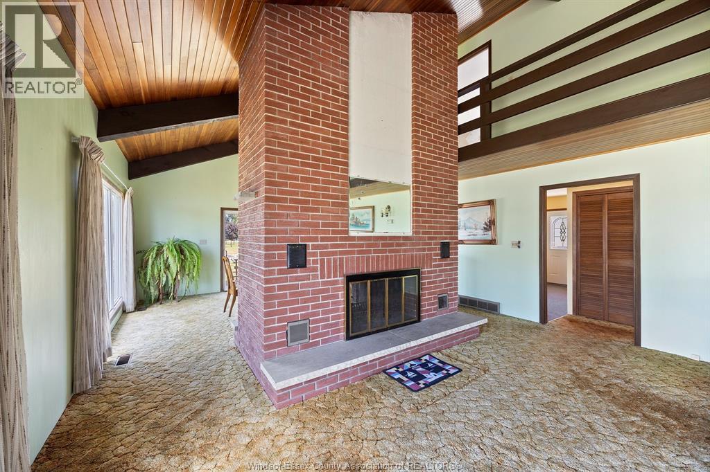 21240 DOCKSIDE - 12
