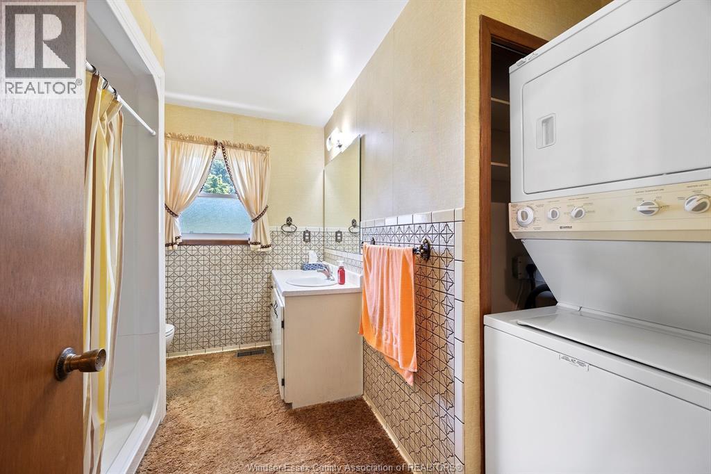 21240 DOCKSIDE - 23