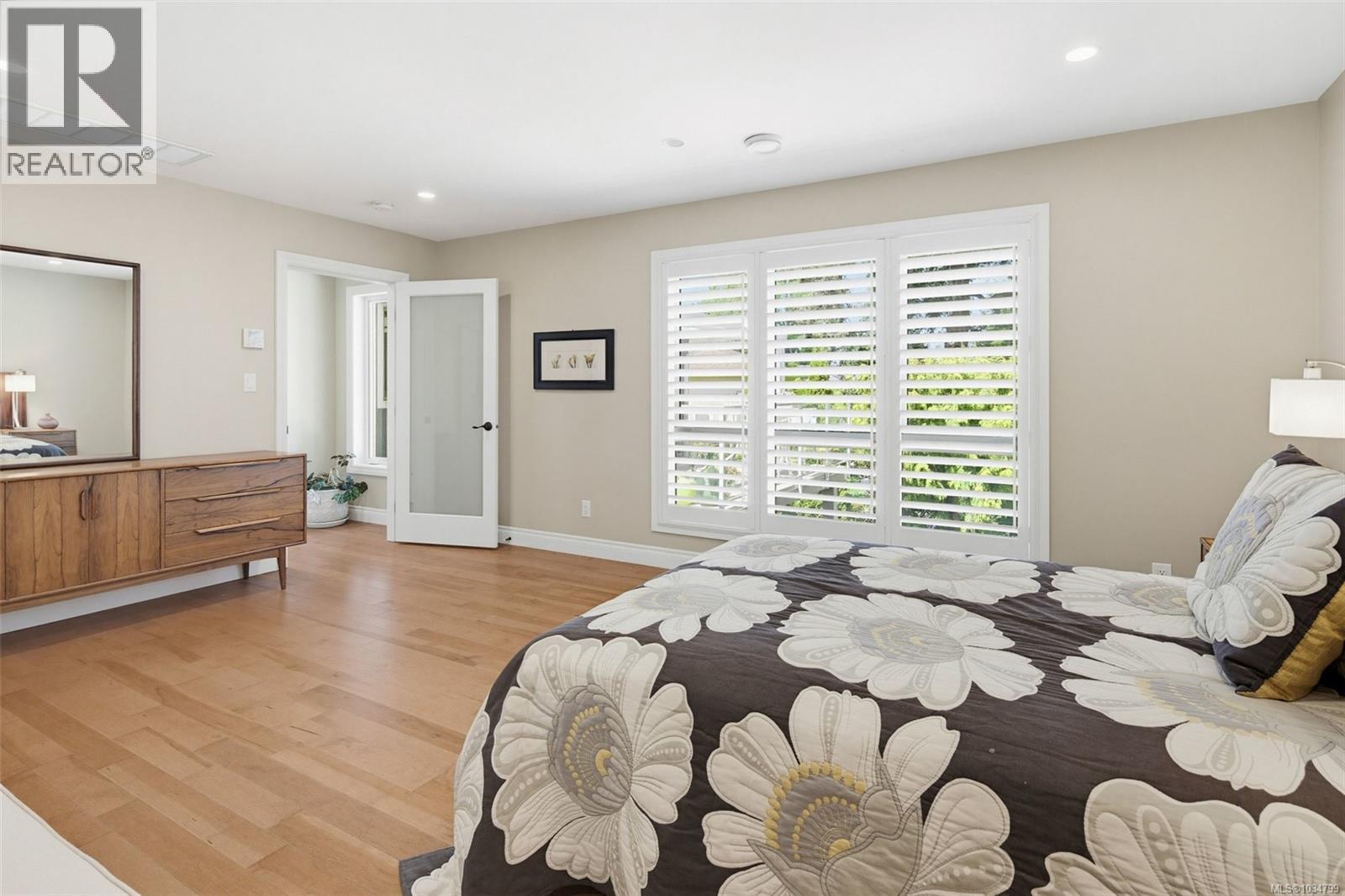  3913 Ascot Drive, Saanich