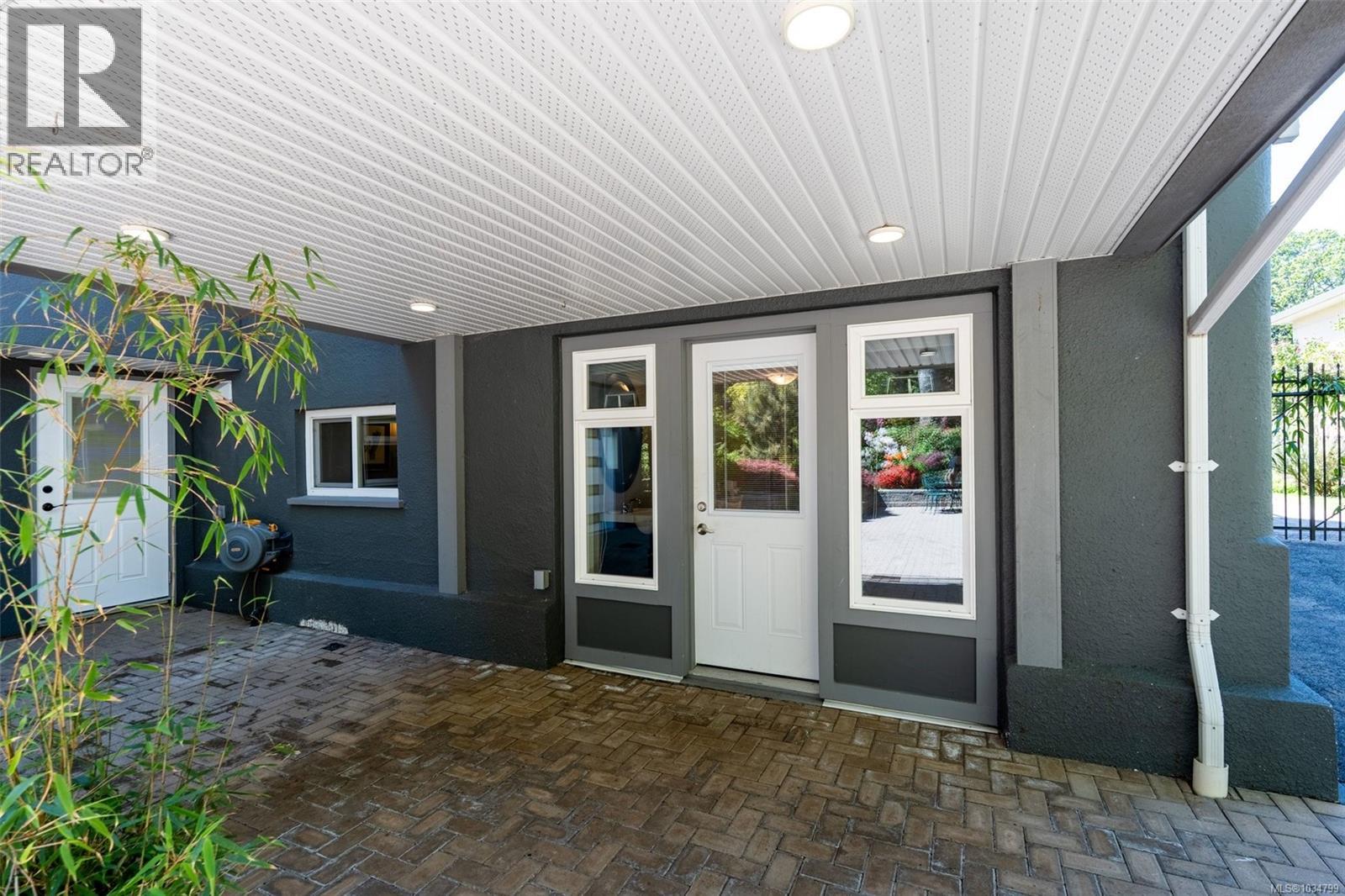 3913 Ascot Dr - 45