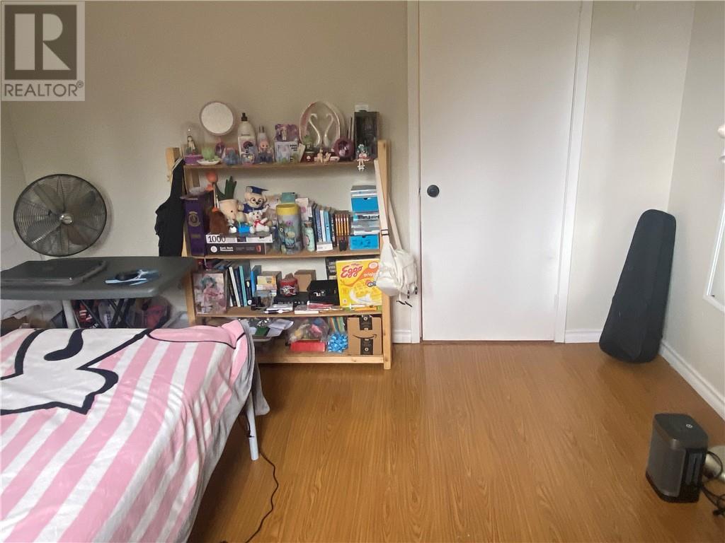141 Shelley Drive, Sudbury, Ontario, P3A2S6 — Photo 2