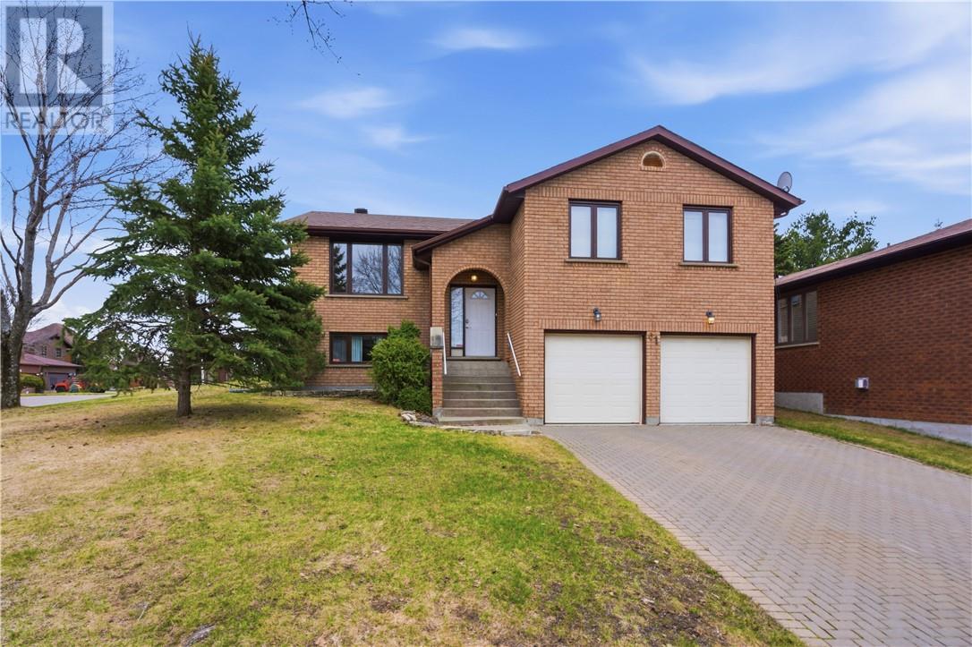61 Crater Crescent - 50