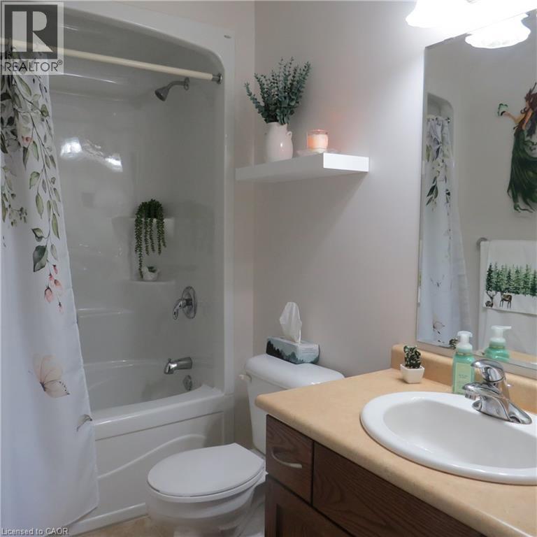 209 KINGFISHER Avenue - 25