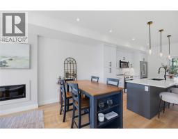 Foyer - 143 Green Avenue Unit# 102, Penticton, BC V2A3S9 Photo 9