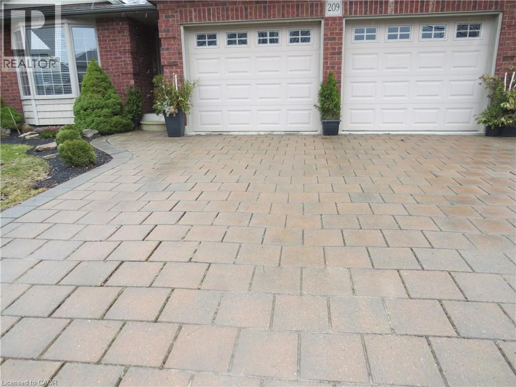 209 KINGFISHER Avenue - Image 3
