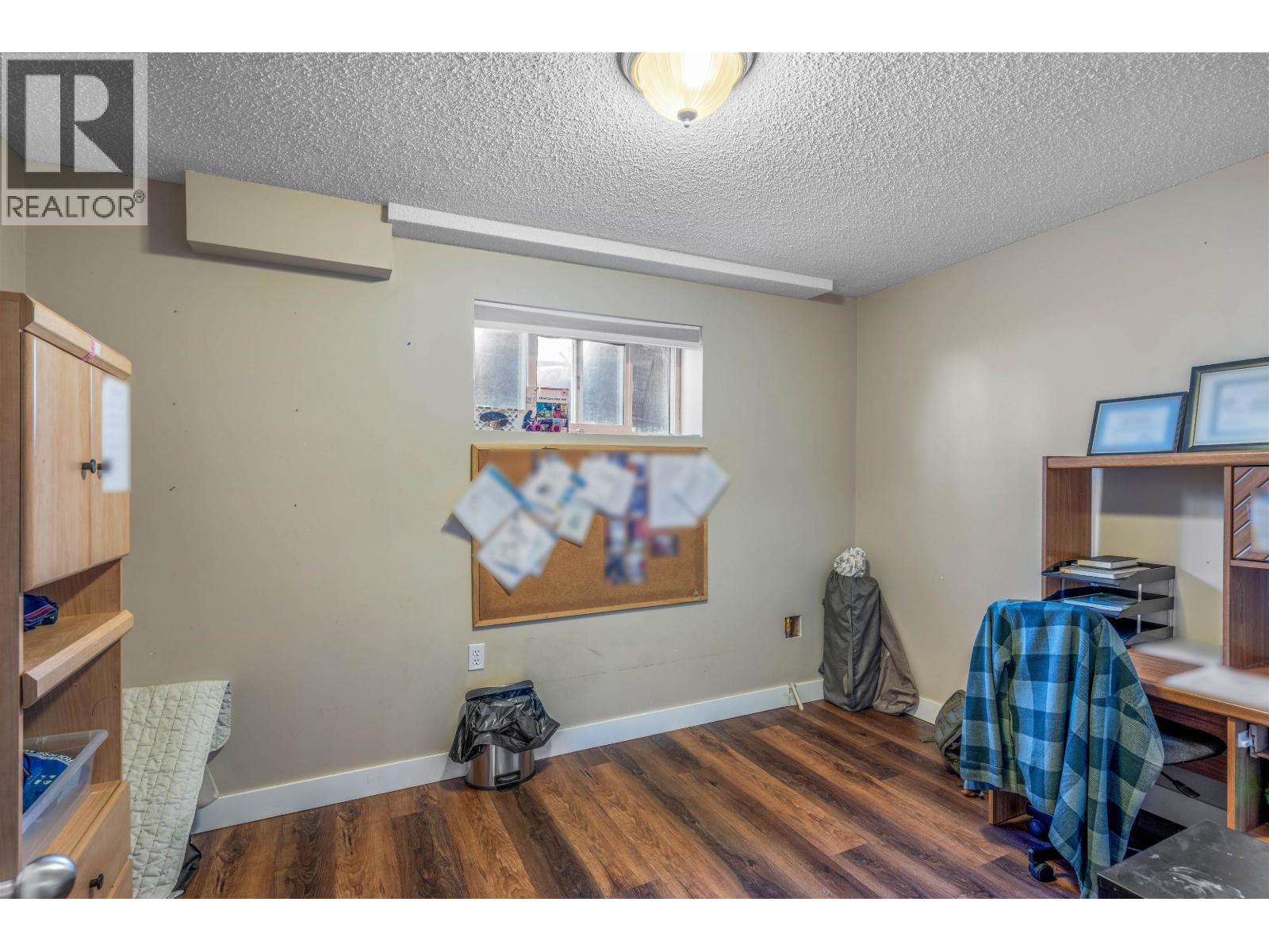 681 TAY CRESCENT - 23