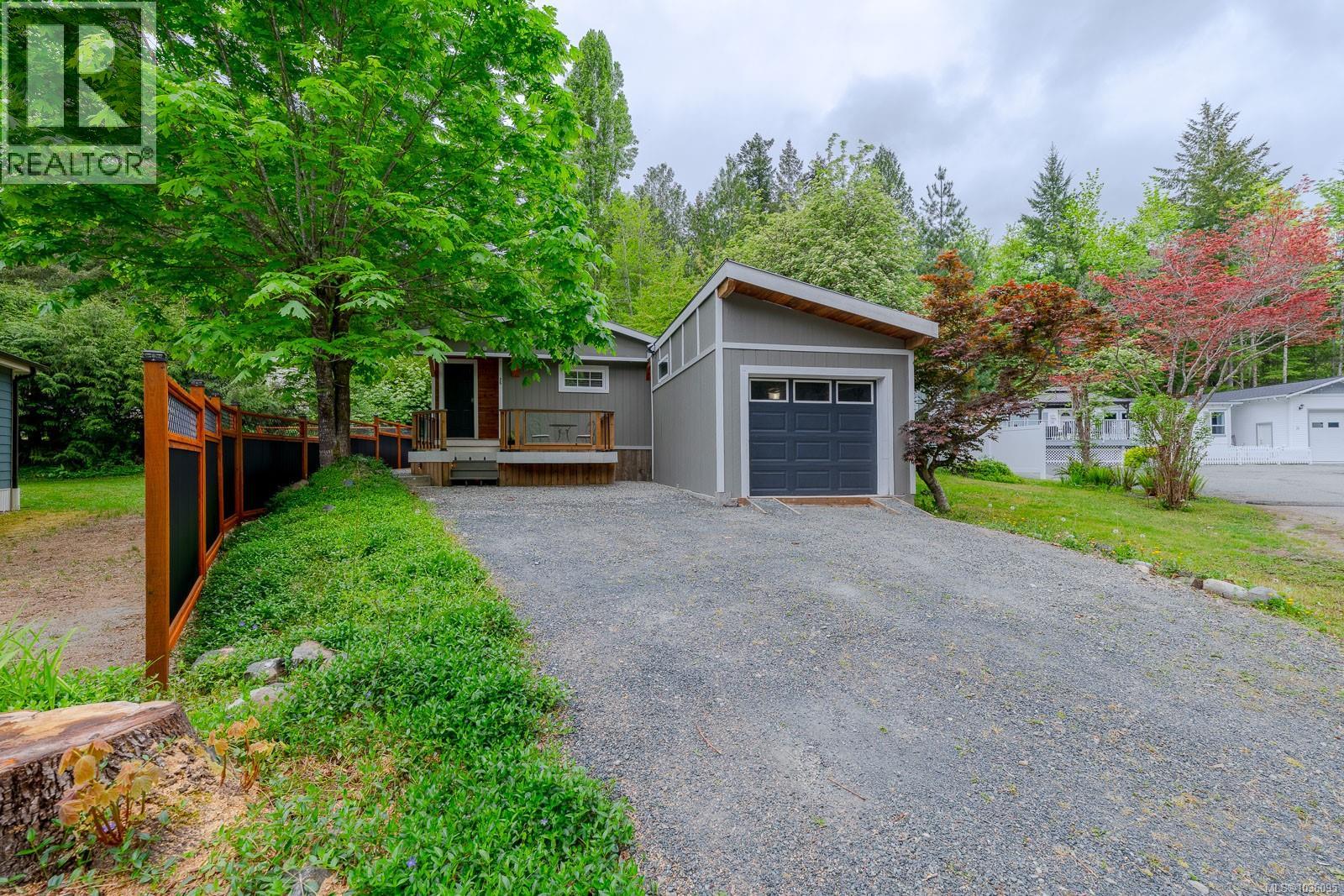 #25 10325 Lakeshore Rd - 29