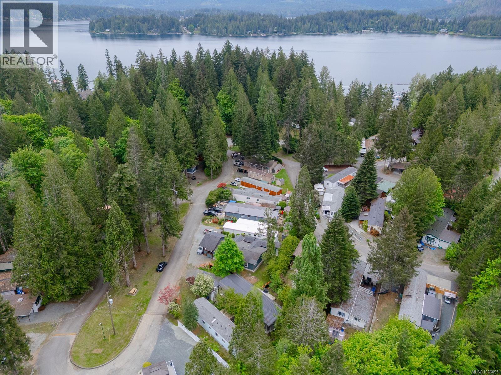 #25 10325 Lakeshore Rd - 52