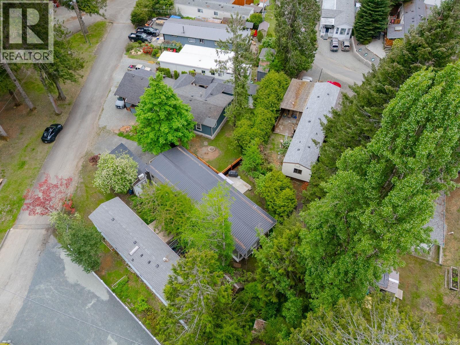 #25 10325 Lakeshore Rd - 51