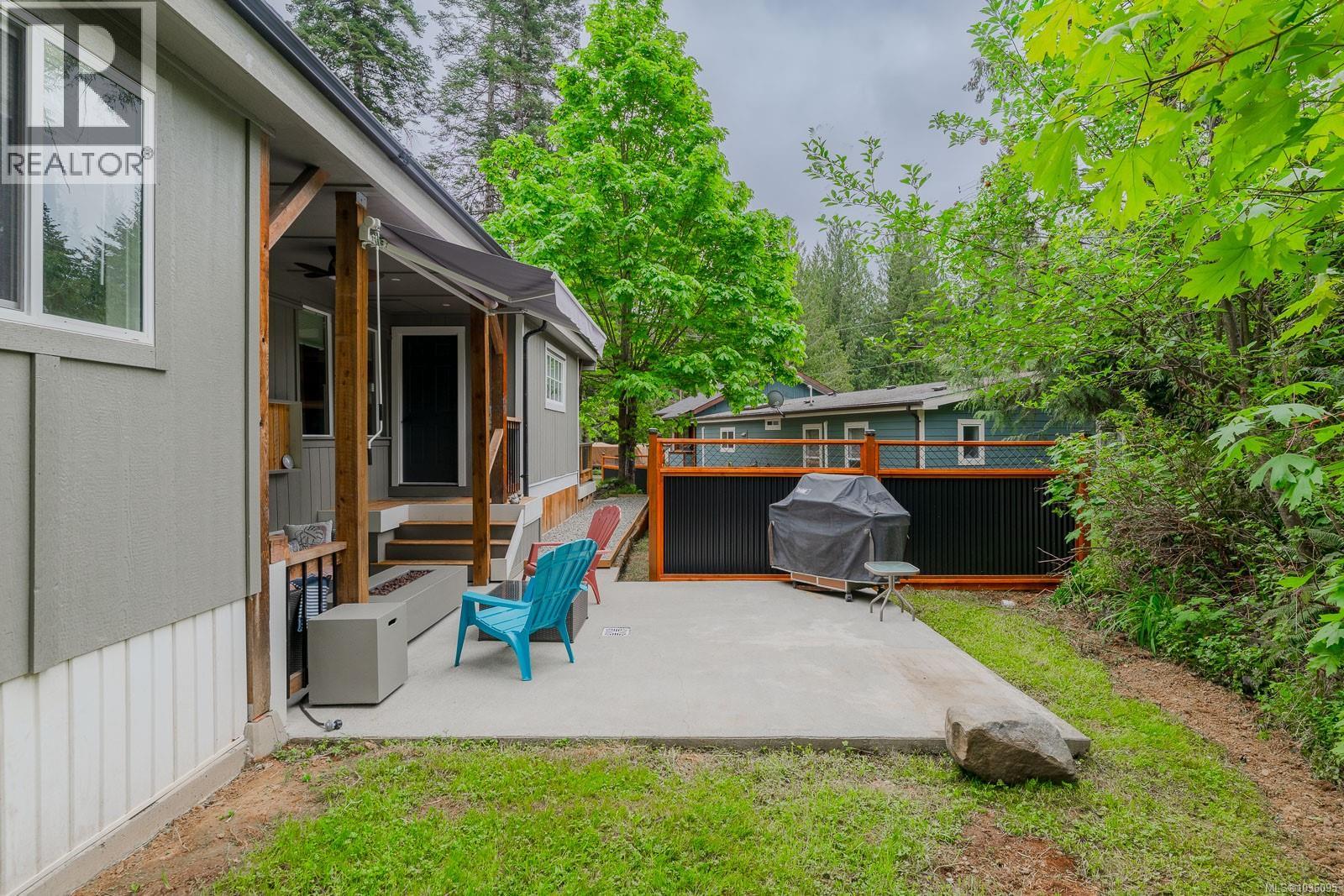 #25 10325 Lakeshore Rd - 41