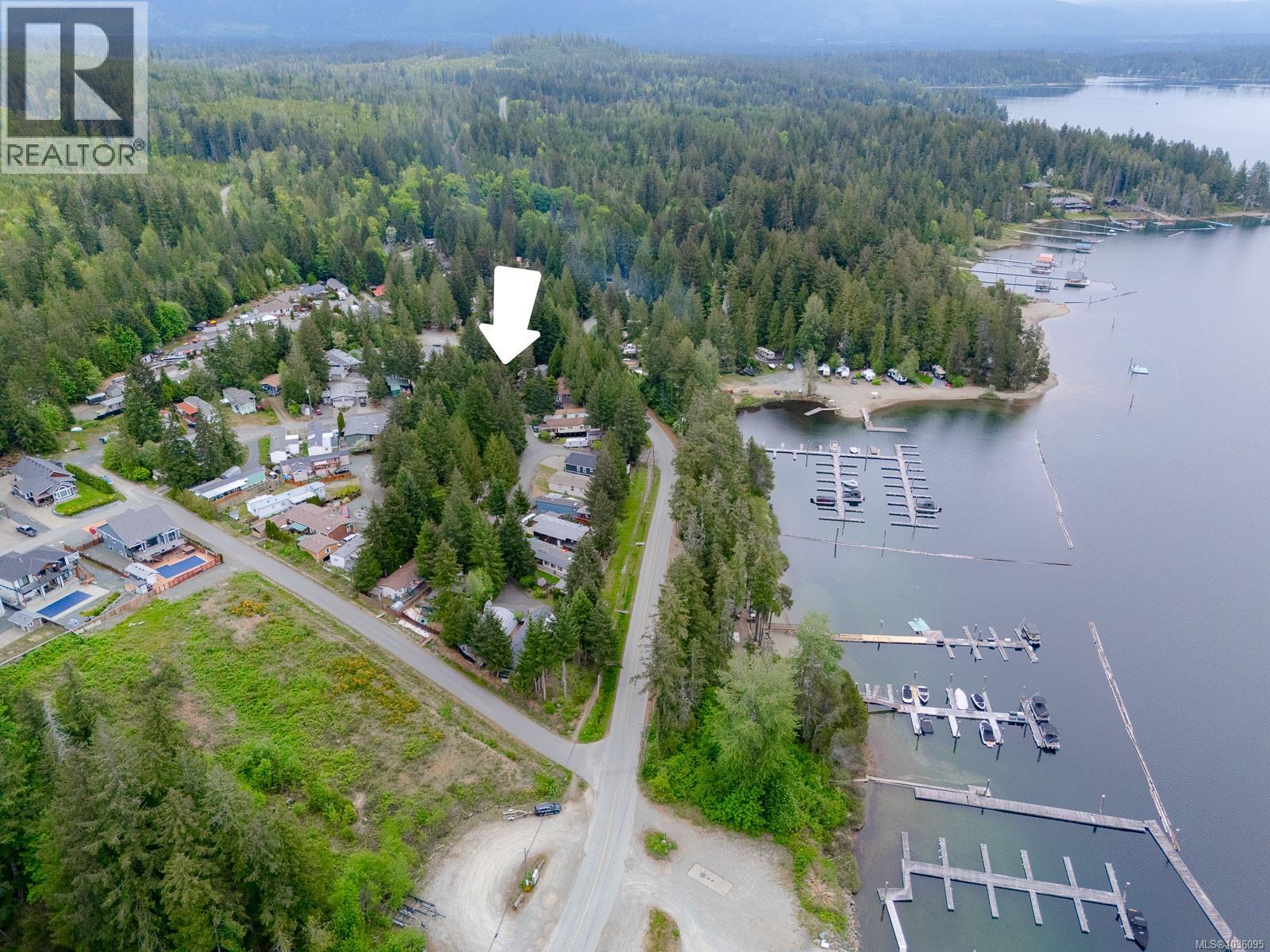 #25 10325 Lakeshore Rd - 65