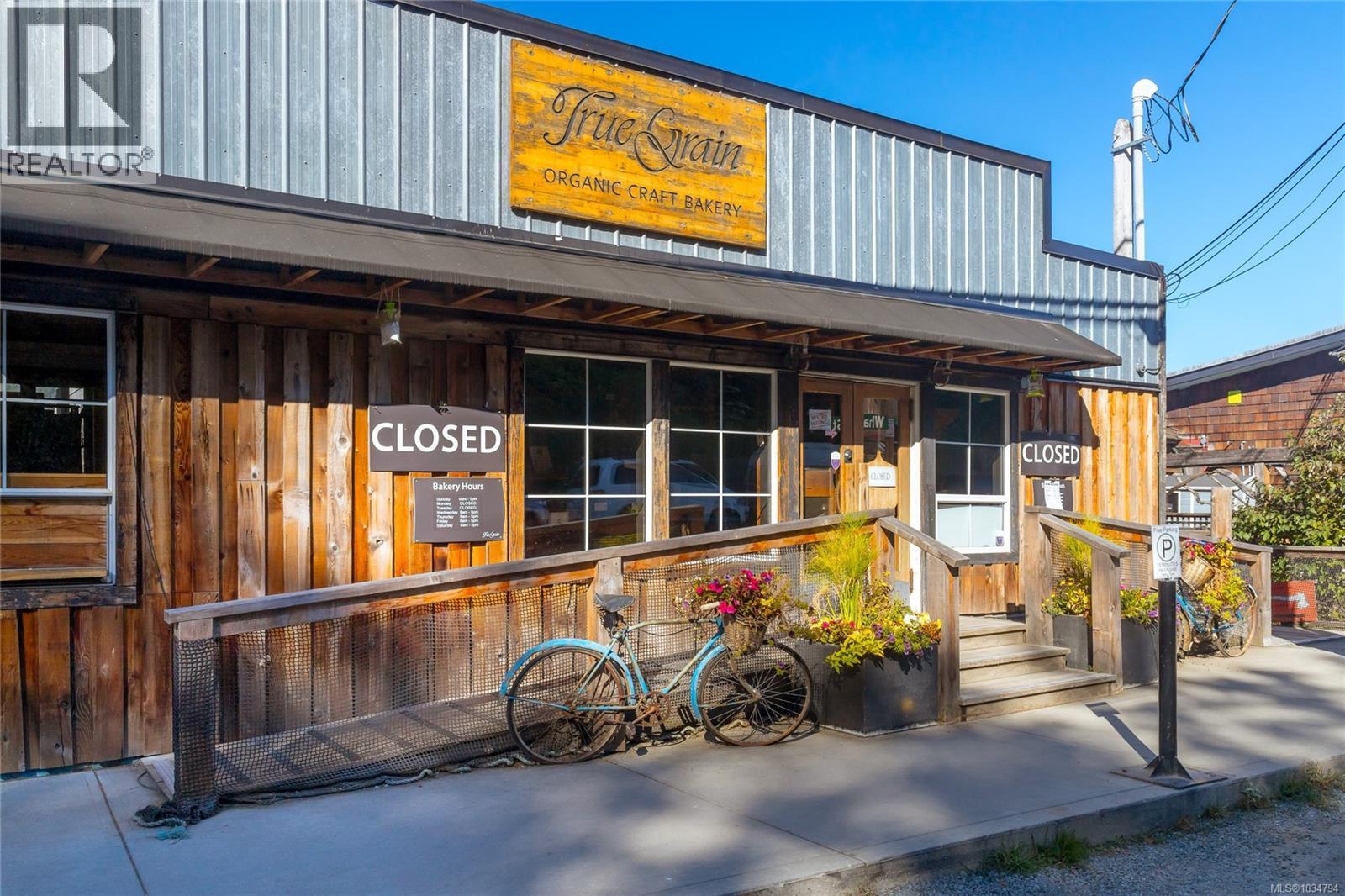 1745 Pavenham Rd - 38