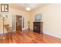Living room - 1745 Pavenham Rd, Cowichan Bay, BC V0R1N1 Photo 6