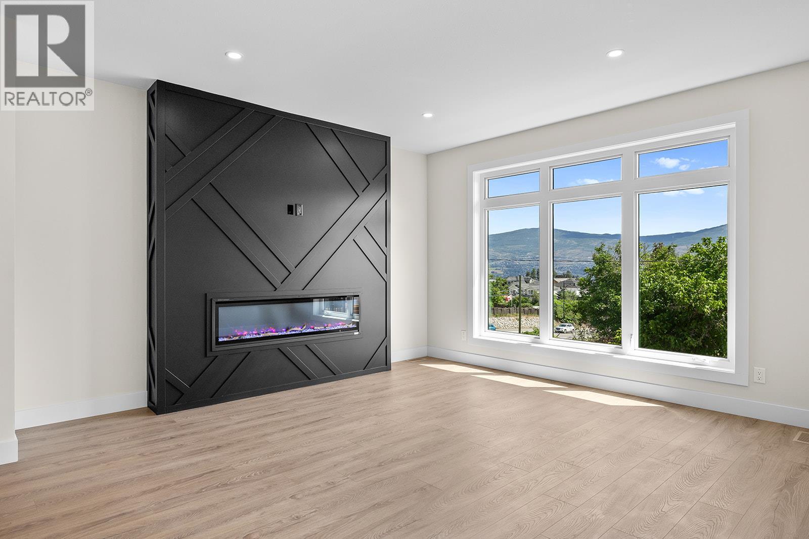 1025 Kitson Court - 14