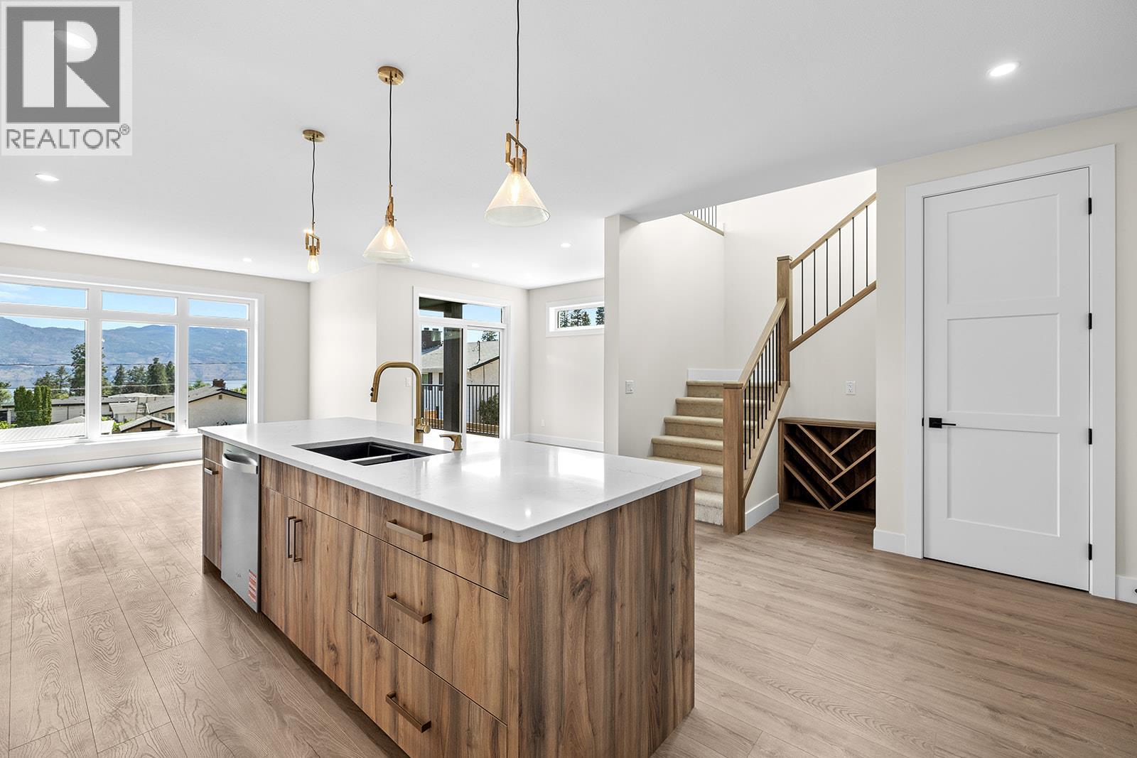 1025 Kitson Court - 13