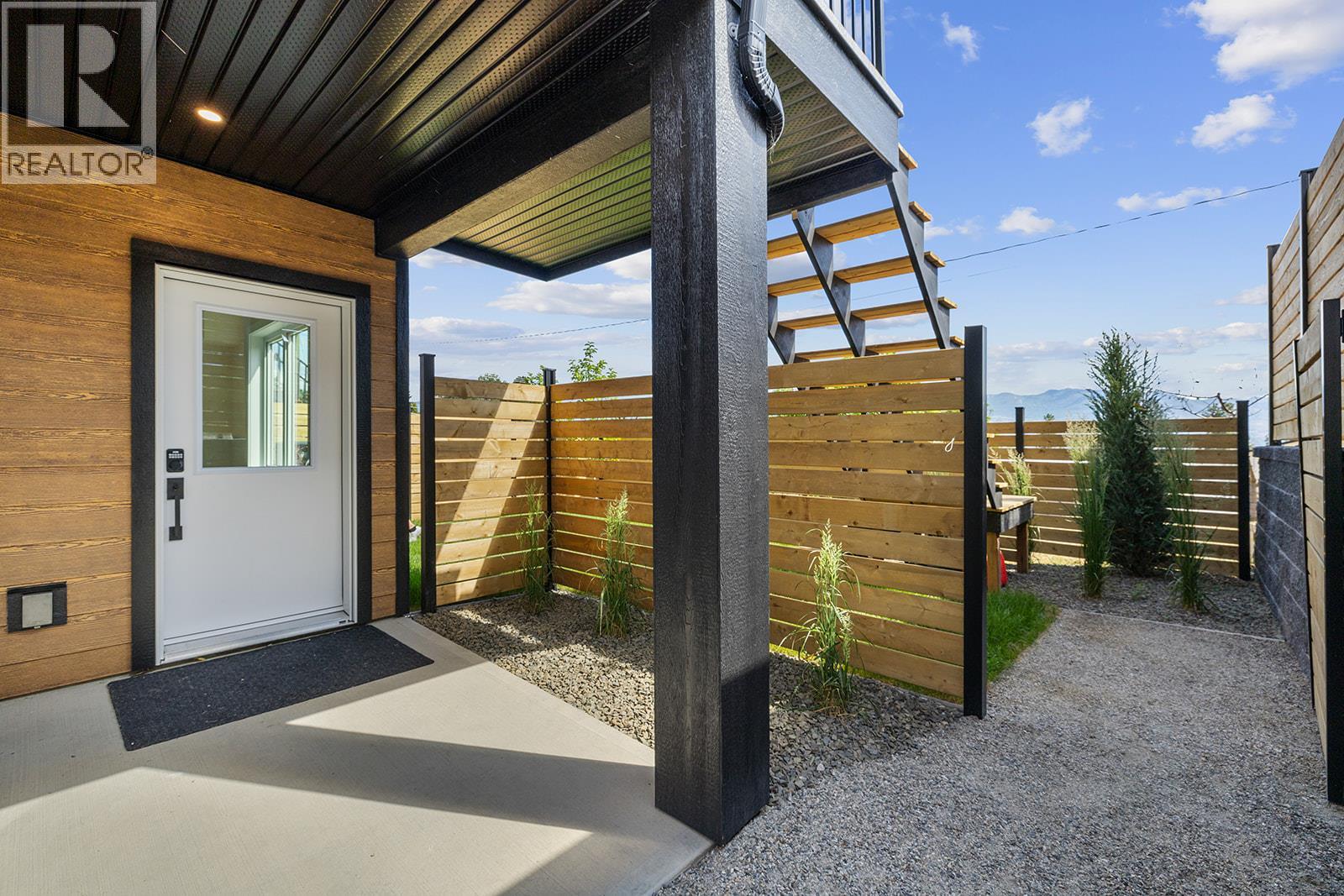 1025 Kitson Court - 5