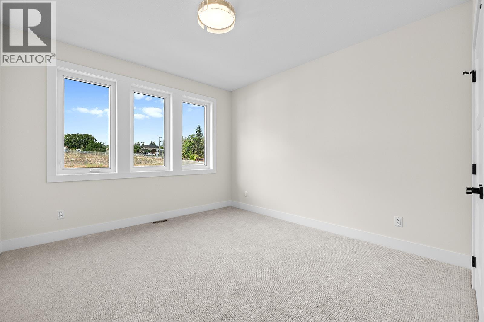 1025 Kitson Court - 39