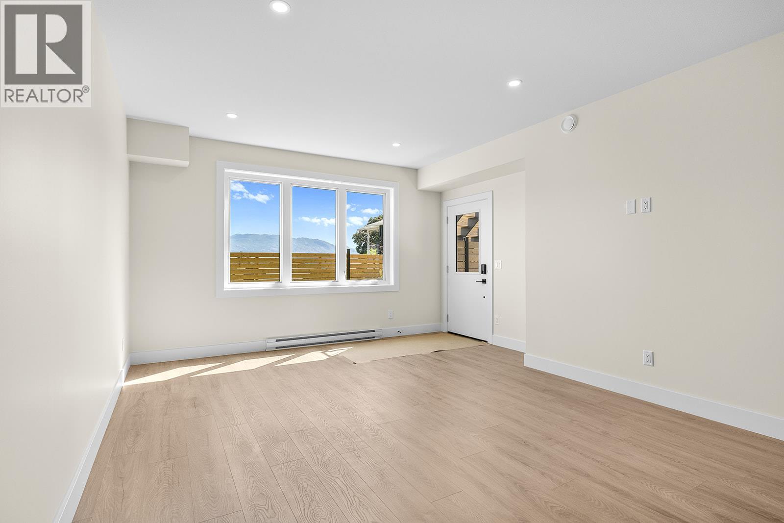 1025 Kitson Court - 41