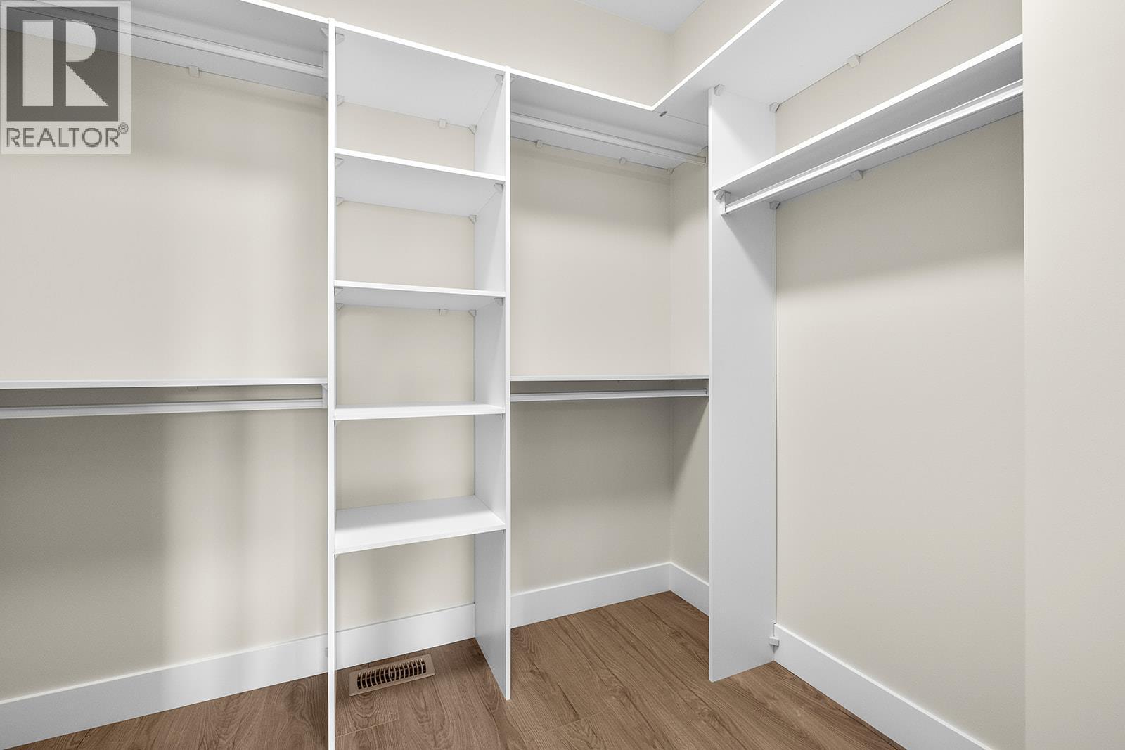 1025 Kitson Court - 35