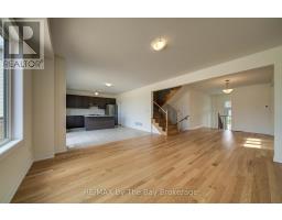 61 Rosanne Circle, Wasaga Beach, ON L9Z0M8 Photo 10