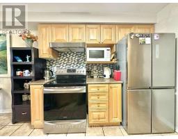 1104 Carding Mill Place, Mississauga, ON L5W1C4 Photo 11