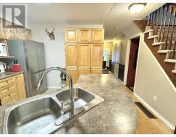1104 Carding Mill Place, Mississauga, ON L5W1C4 Photo 12