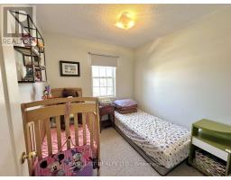 1104 Carding Mill Place, Mississauga, ON L5W1C4 Photo 22