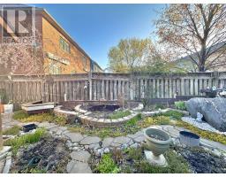 1104 Carding Mill Place, Mississauga, ON L5W1C4 Photo 45