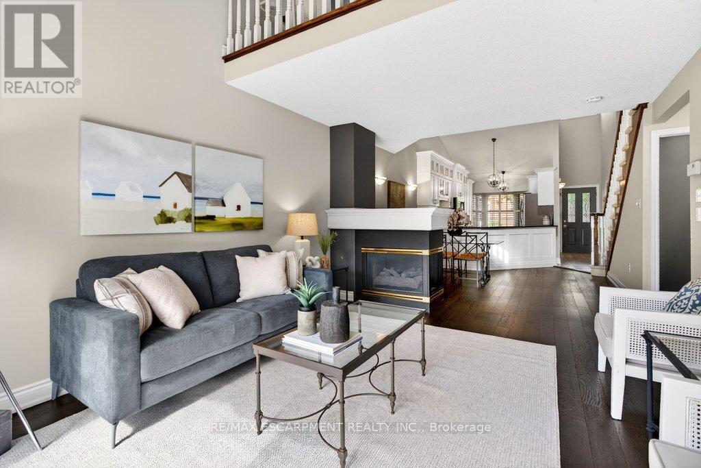 #20 2350 NEW STREET - 10
