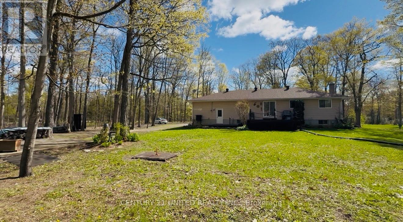 524 HILLSIDE DRIVE - Image 2