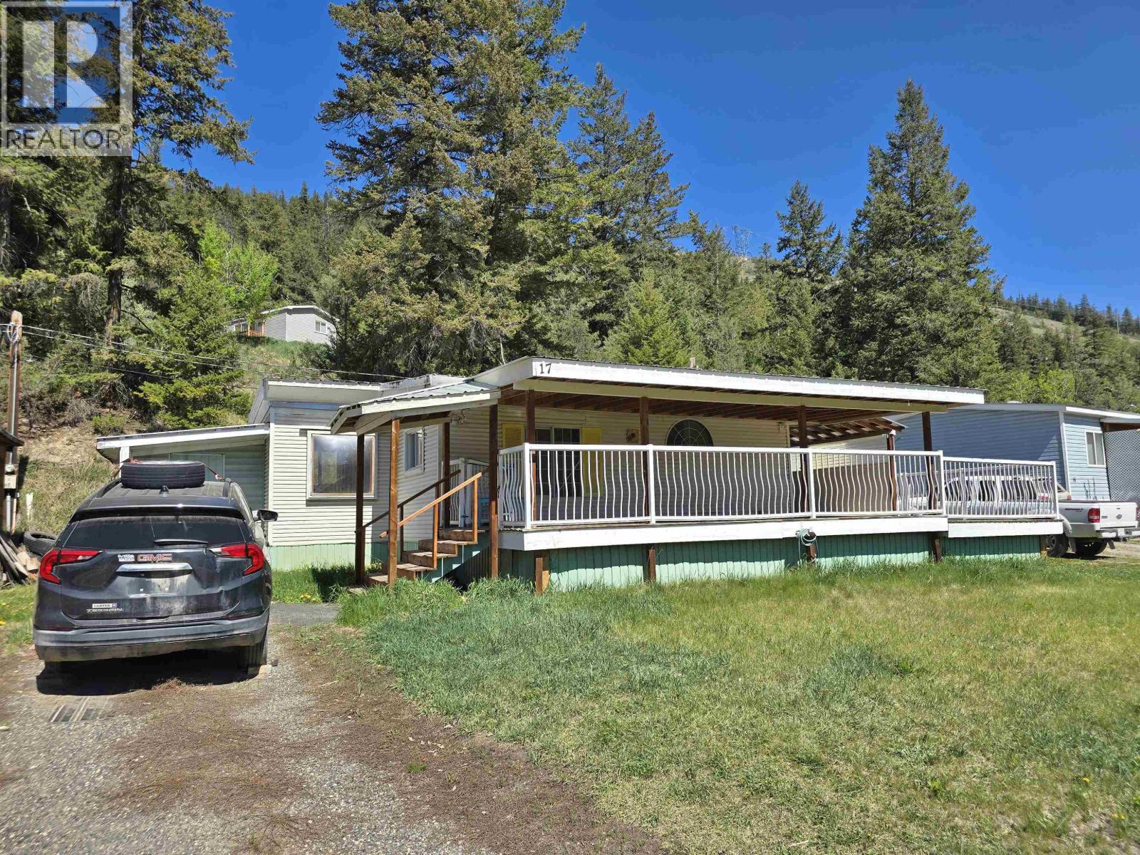 #17 560 SODA CREEK ROAD - 18