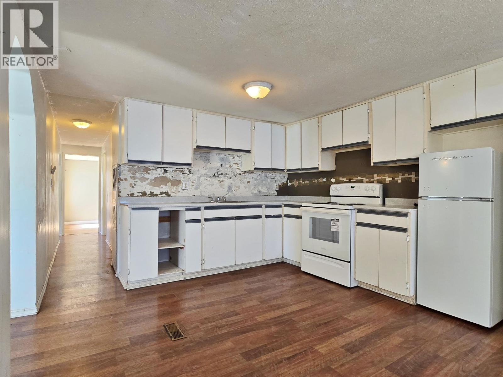 #17 560 SODA CREEK ROAD - 8