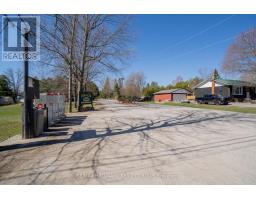 26 Salmon Side Road, Rideau Lakes, ON K7A4S5 Photo 14
