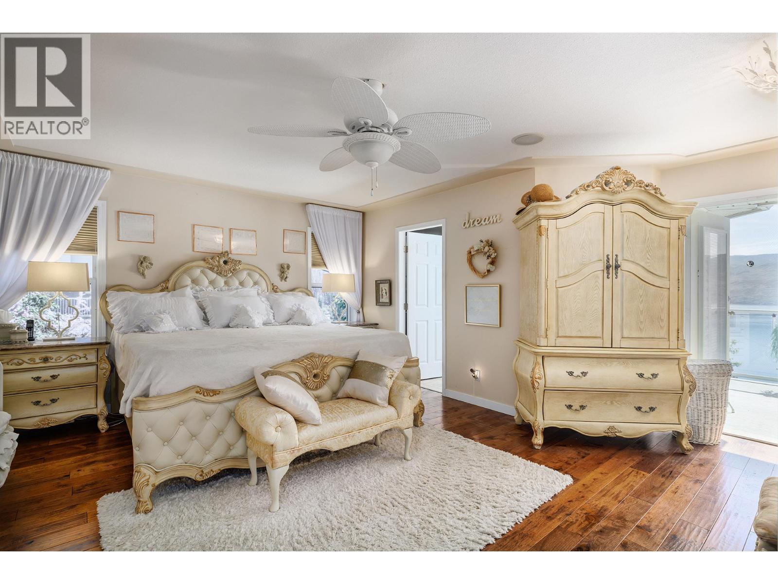 5273 Sutherland Road, Peachland
