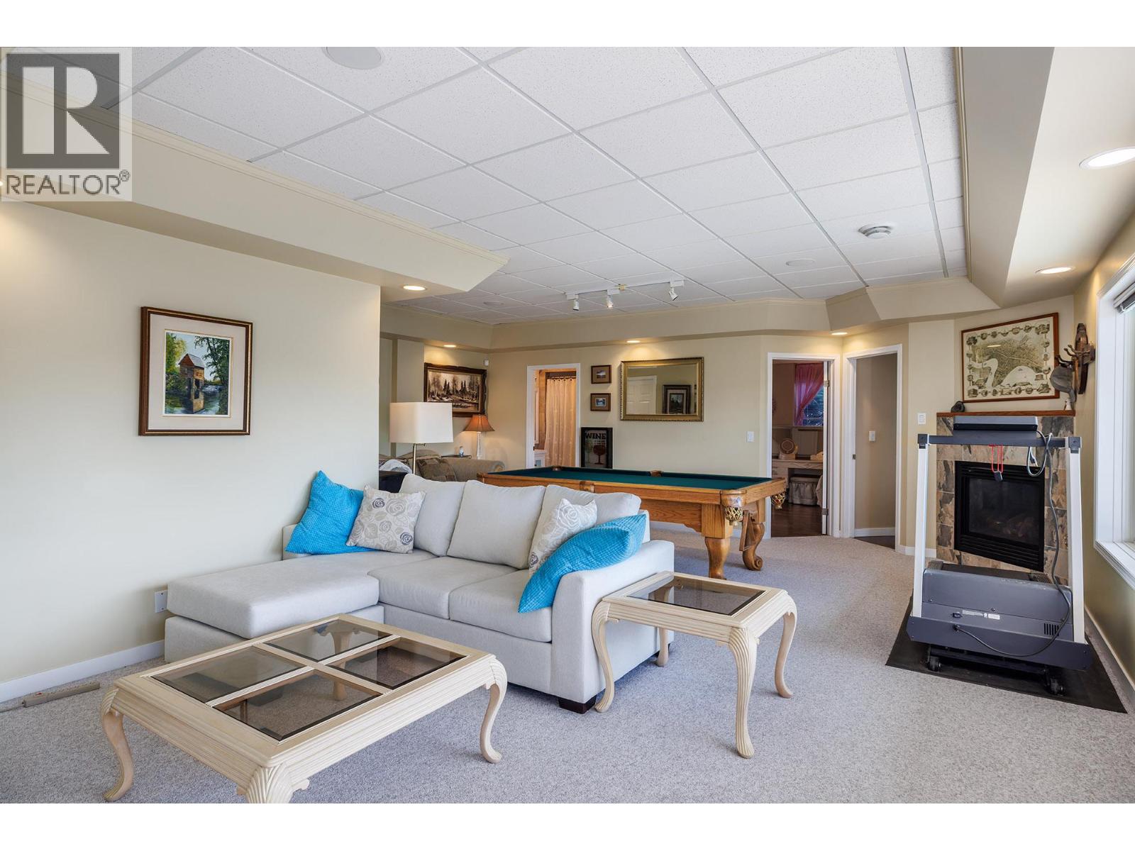 5273 Sutherland Road, Peachland