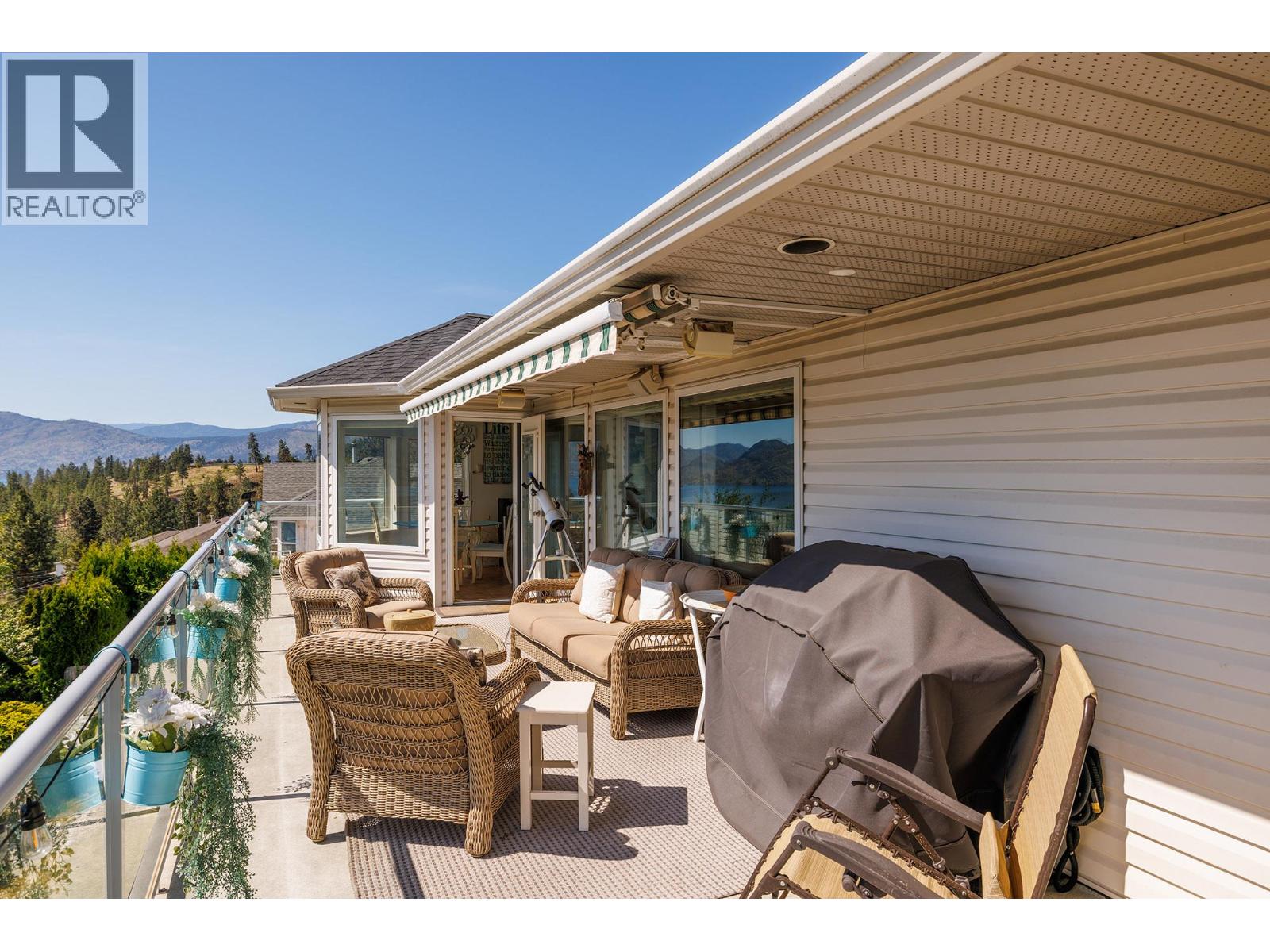 5273 Sutherland Road, Peachland