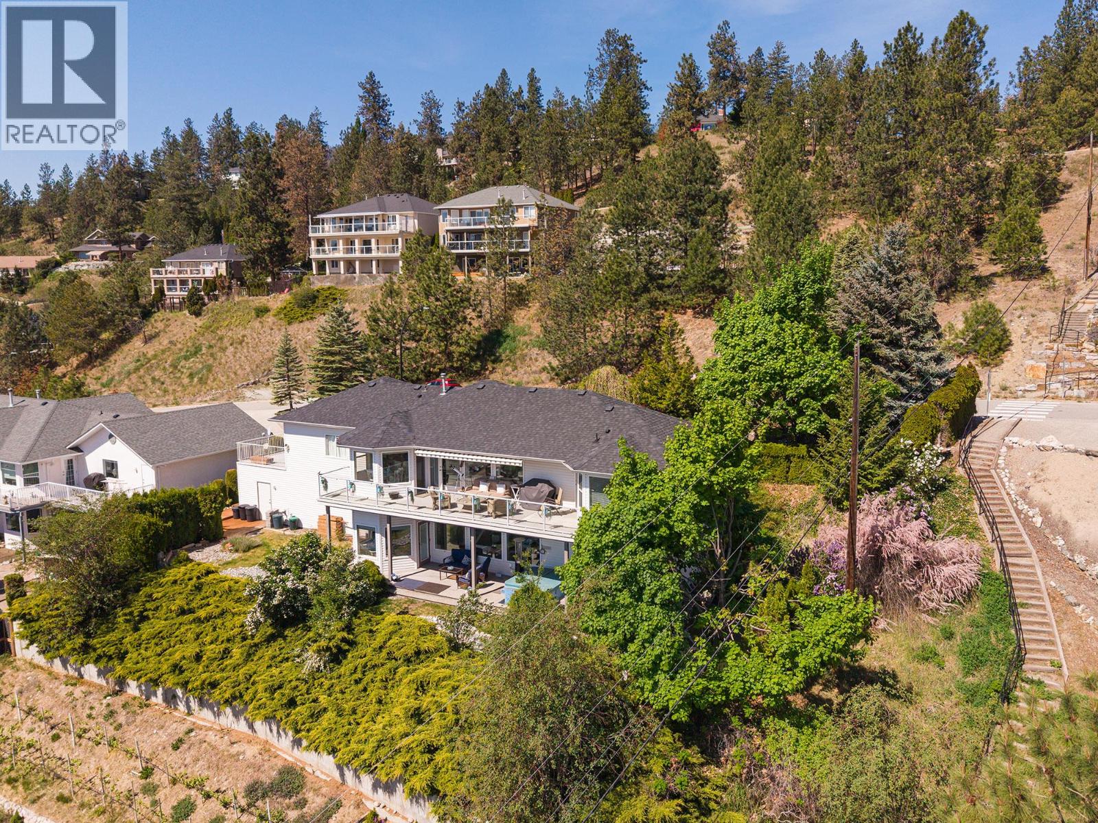5273 Sutherland Road, Peachland