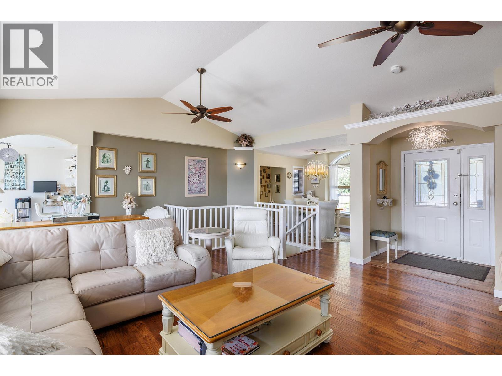 5273 Sutherland Road, Peachland