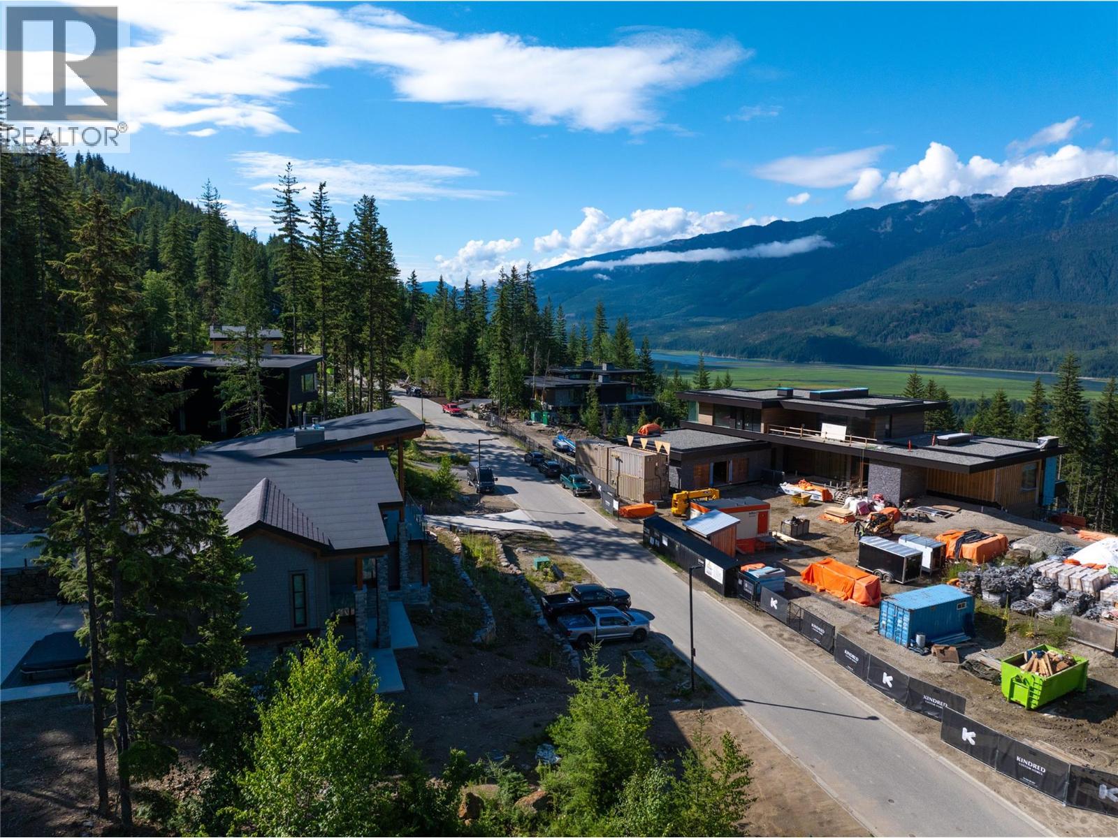2465 Monashee Court Unit# 14, Revelstoke