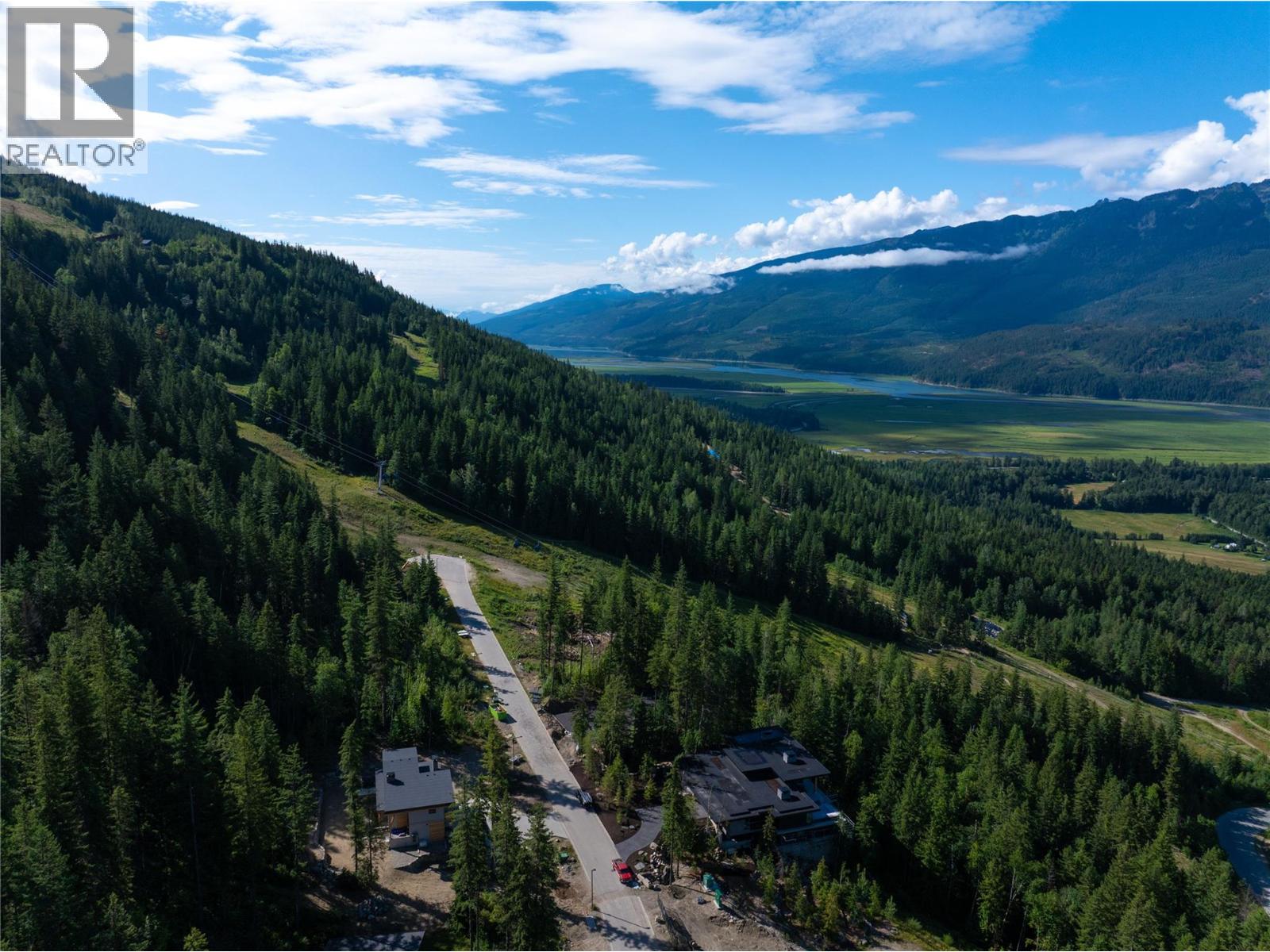 2465 Monashee Court Unit# 14, Revelstoke