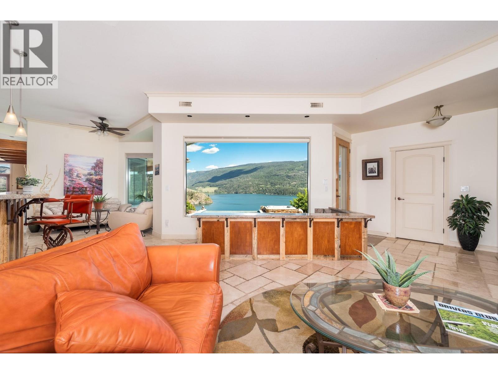315 Kalamalka Lakeview Drive Unit# 6, Vernon