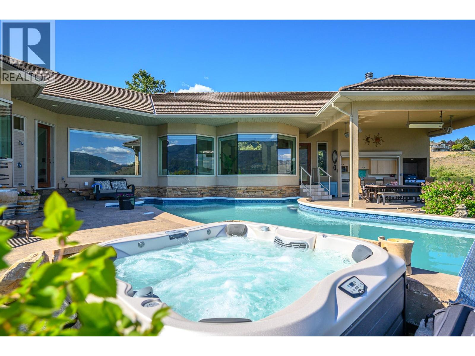 #6 315 Kalamalka Lakeview Drive - 48