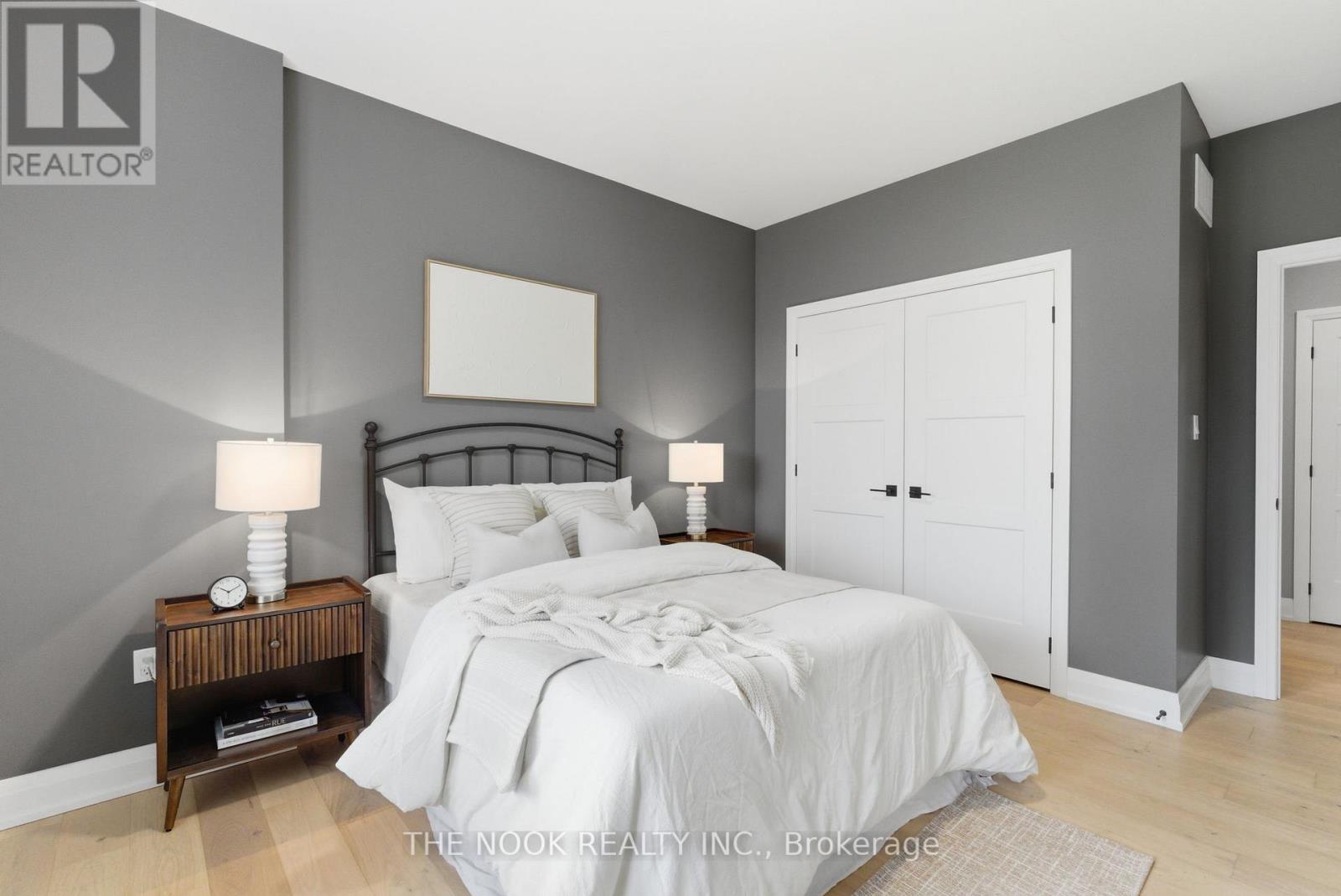 75B DUKE STREET - 34