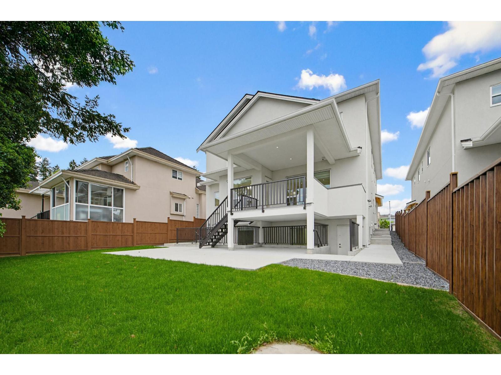 8 Bed, 8 Bath House for Sale in Surrey – 15658 82A AVENUE, Surrey - Image 32