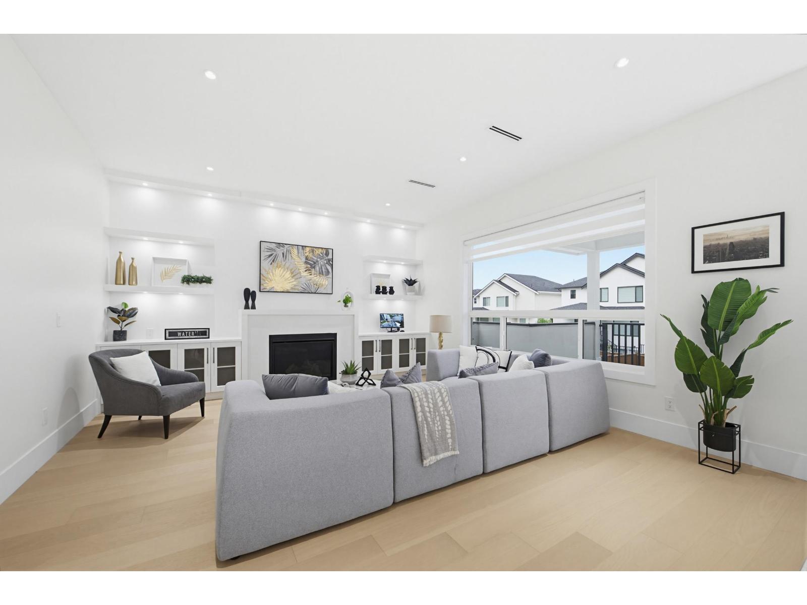 8 Bed, 8 Bath House for Sale in Surrey – 15658 82A AVENUE, Surrey - Image 15