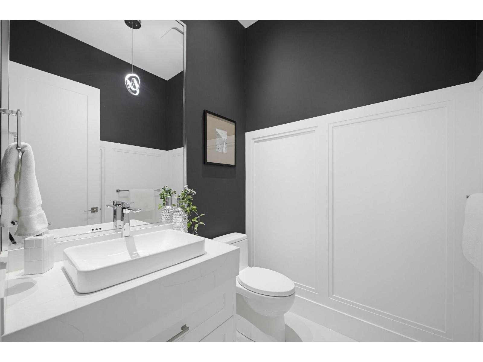 8 Bed, 8 Bath House for Sale in Surrey – 15658 82A AVENUE, Surrey - Image 16