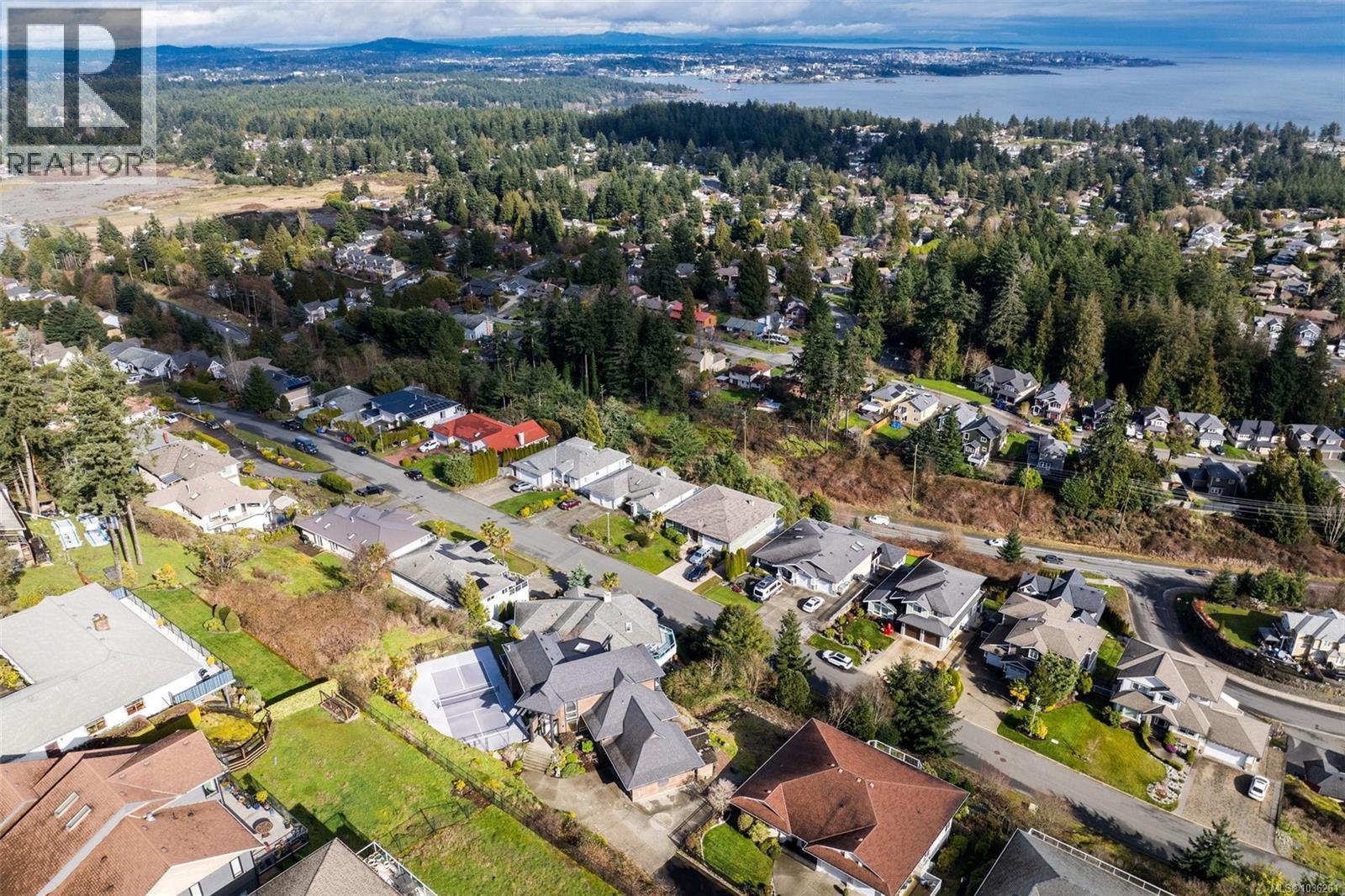 3392 Haida Dr - 55