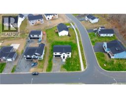 141 Regiment Creek Avenue, photo 4