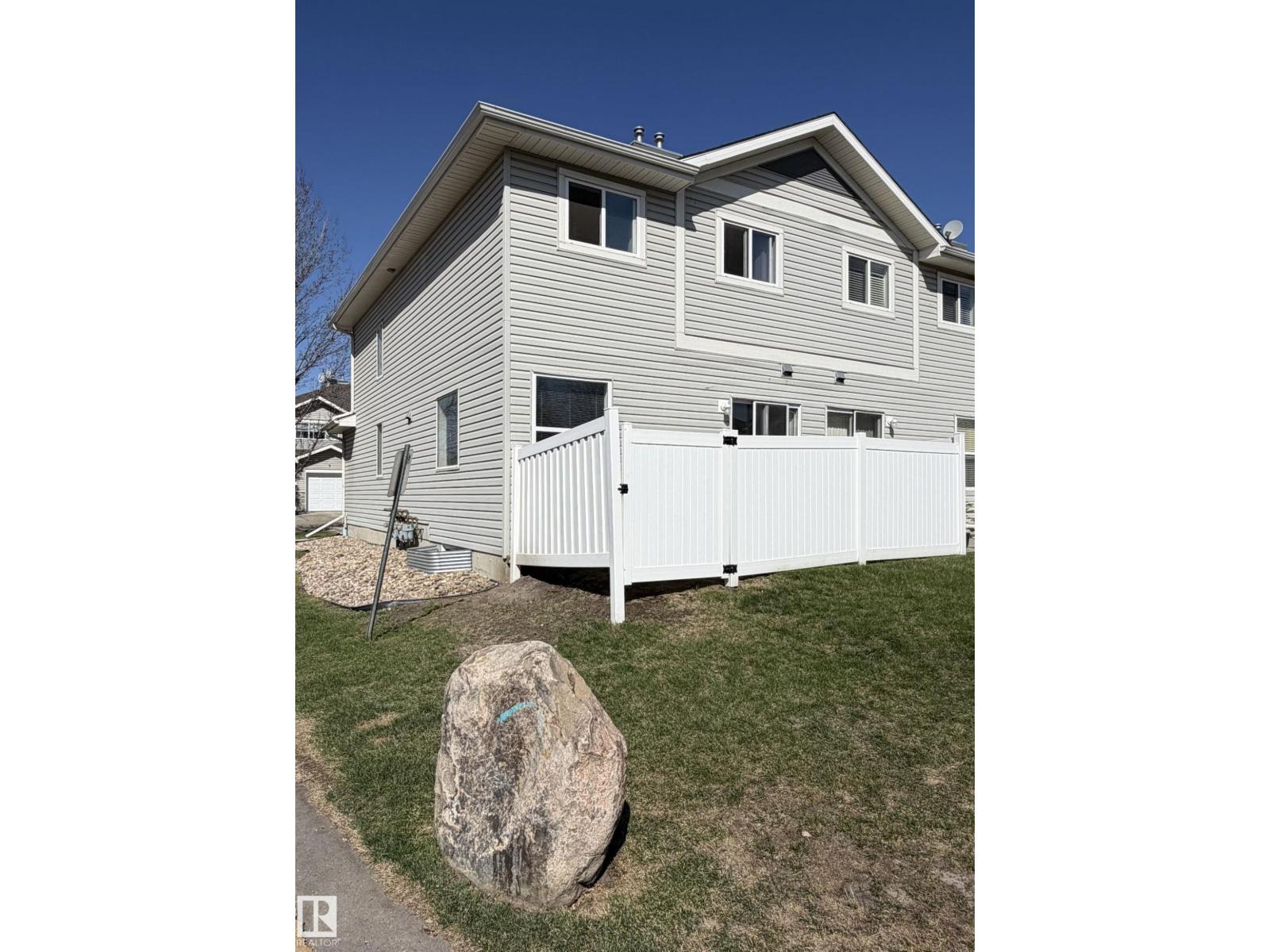 #176 230 EDWARDS DR SW - 40