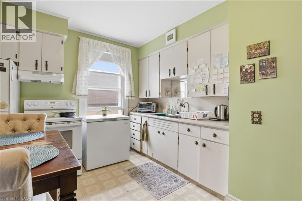 44 DUPONT Street, Waterloo, Ontario, N2J2G9 — Photo 28